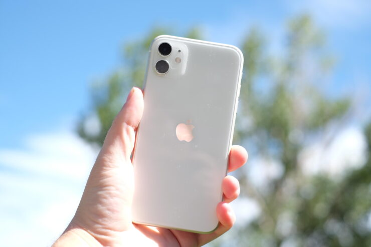 Apple iPhone 11 – Performance, Camera & Value Redefine