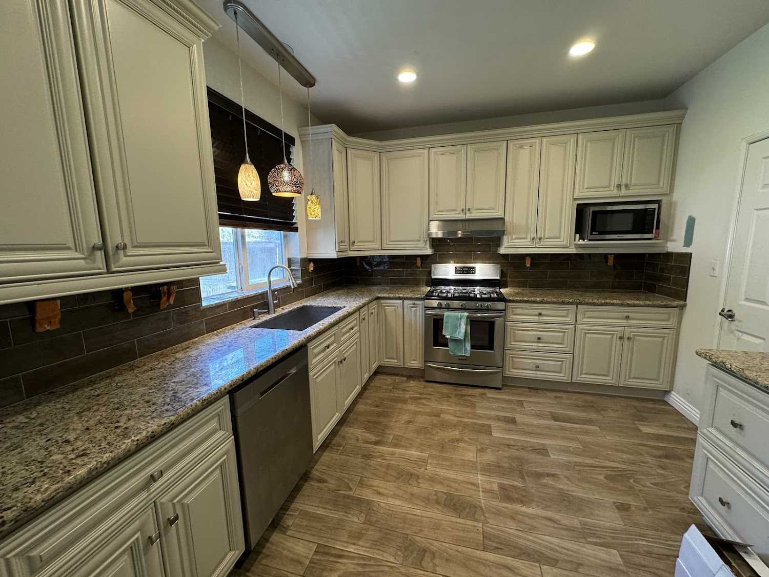 Jayrock Tile & Marble