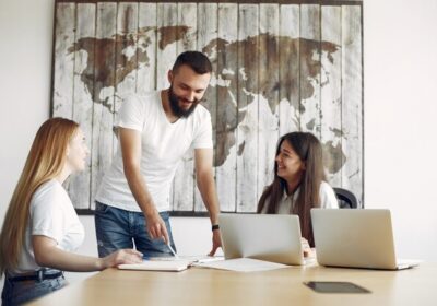 The-Ultimate-Guide-to-the-Top-Study-Abroad-Consultants