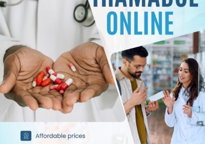 Blue-and-White-Modern-Dental-Care-Clinic-Services-Instagram-Post-5