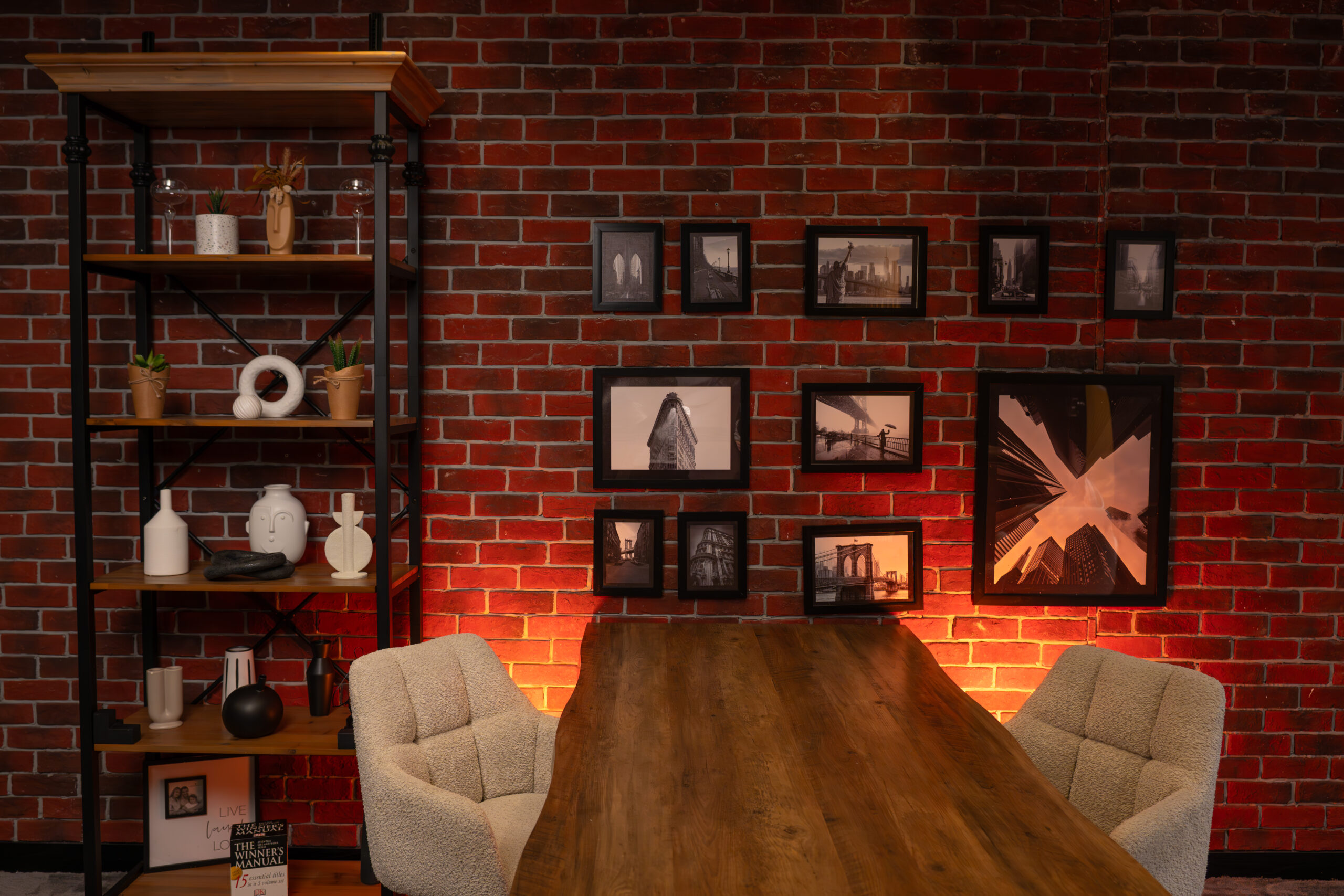 Alphacast Podcast Studios