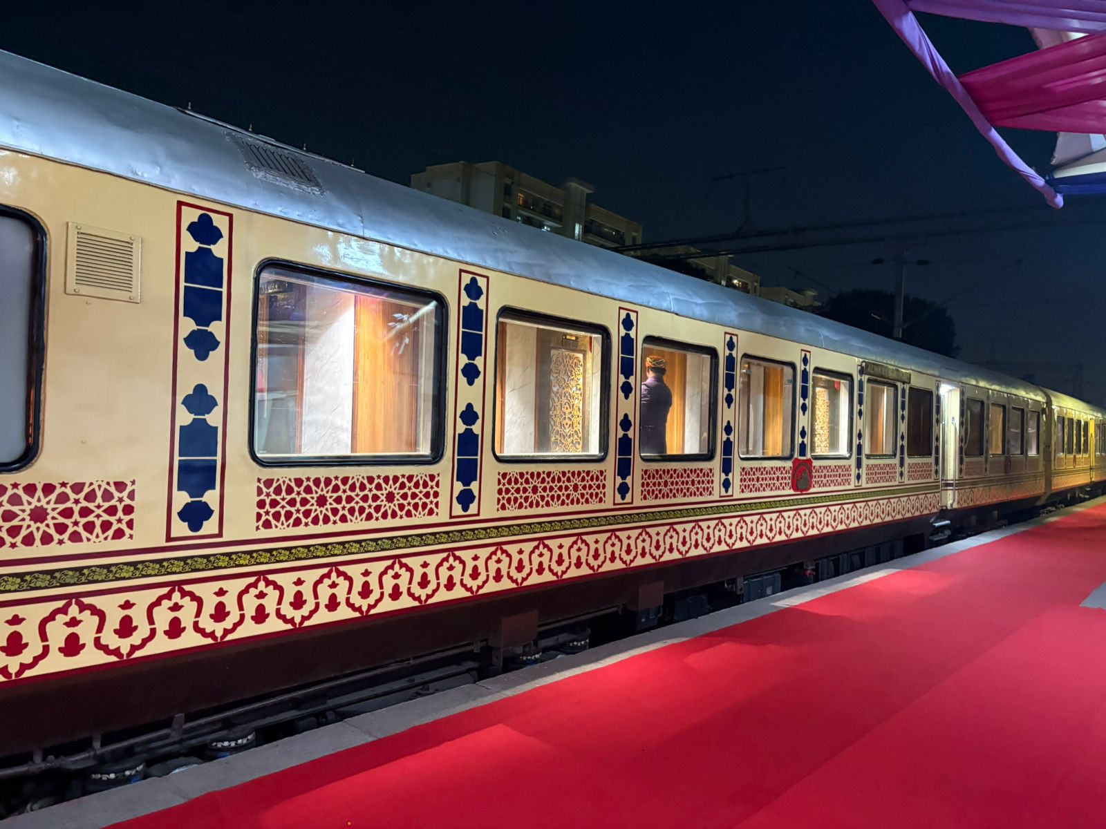 Palace on Wheels Train – Ticket Price & Book Now